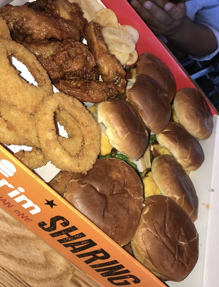 BurgerIM | restaurant | 3041 Butterfield Rd Ste E111, Oak Brook, IL 60523, USA | 6309087742 OR +1 630-908-7742