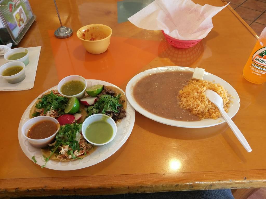 Tacos, Tijuana | restaurant | 3838 E Ventura Ave, Fresno, CA 93702, USA | 5594423022 OR +1 559-442-3022