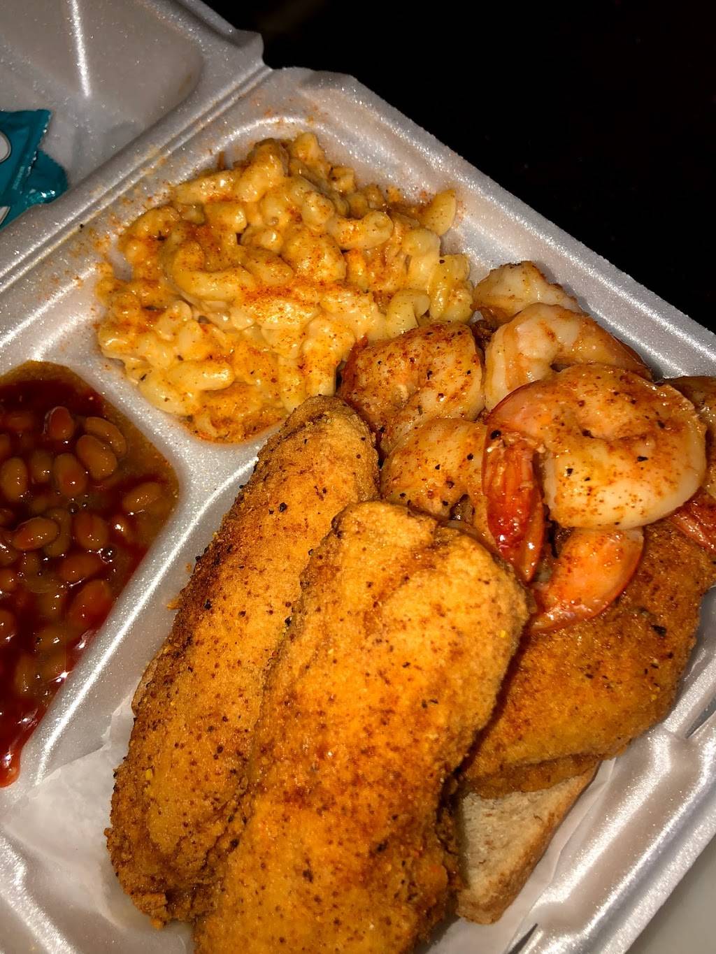 GoodfellasBBQ | restaurant | 2847 Noble Rd, Cleveland Heights, OH 44121, USA | 2168481200 OR +1 216-848-1200