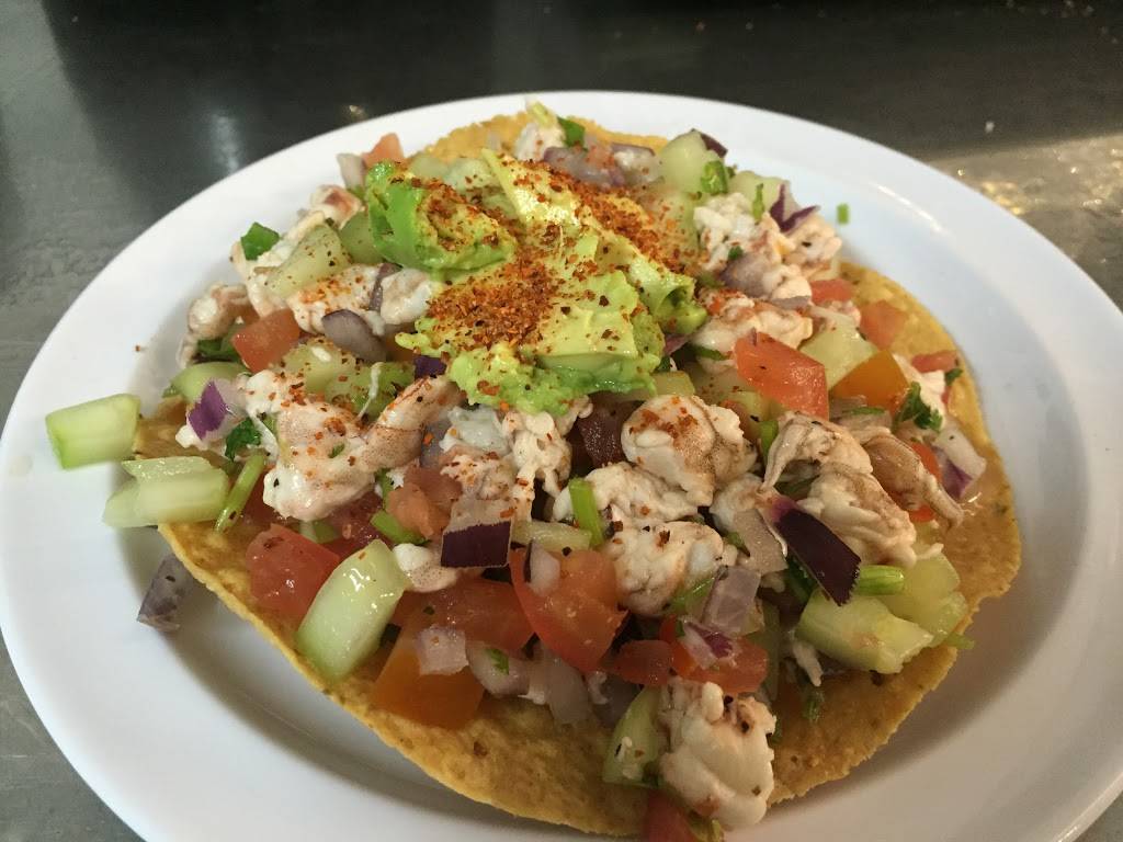 Mariscos el Jefe | restaurant | 658 Hollister St, San Diego, CA 92154, USA | 6195759395 OR +1 619-575-9395
