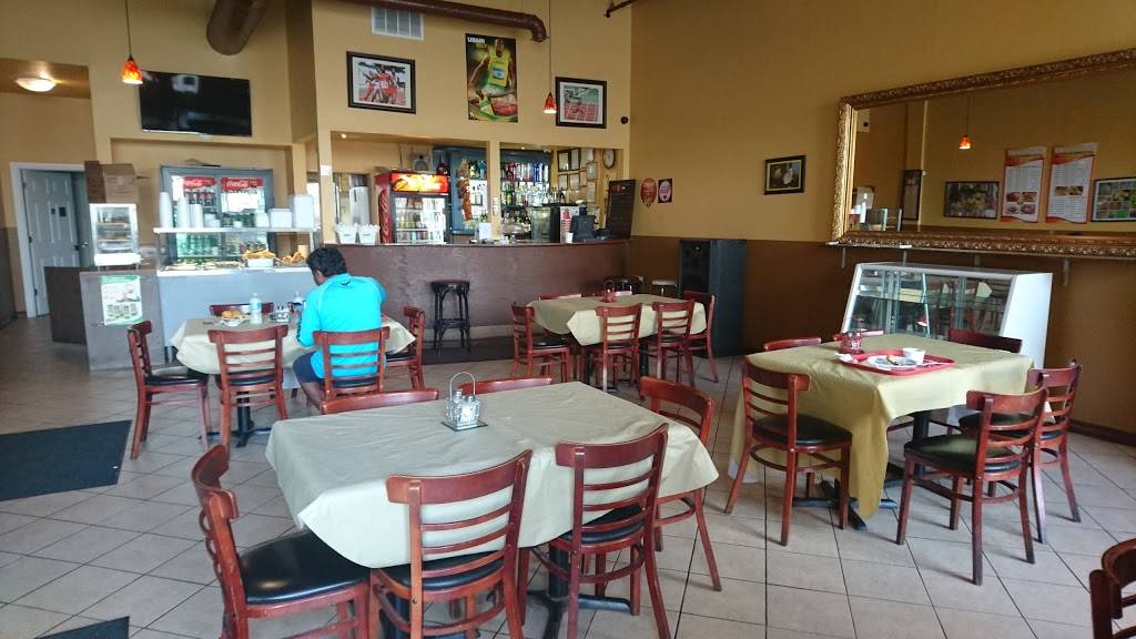 Spotlight Carribean Kitchen | restaurant | 130 Queens Plate Dr, Etobicoke, ON M9W 0B4, Canada | 4167407406 OR +1 416-740-7406