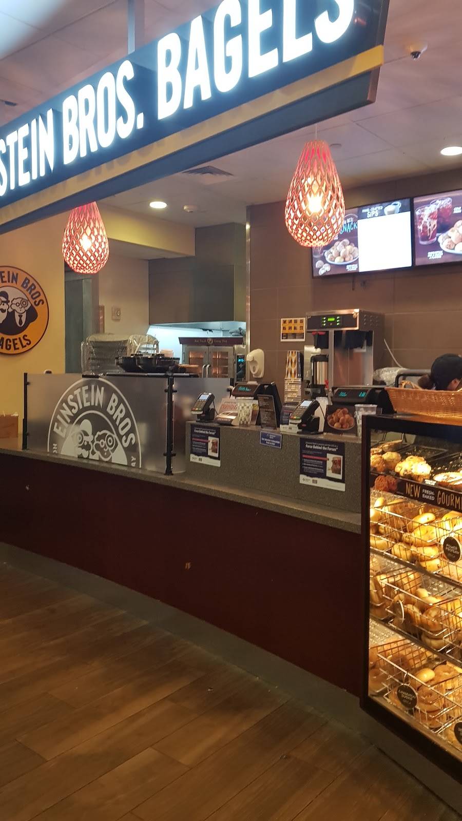 Einstein Bros. Bagels | bakery | 100 Terminal Drive Terminal 3 - Concourse E, Fort Lauderdale, FL 33315, USA | 9547064042 OR +1 954-706-4042