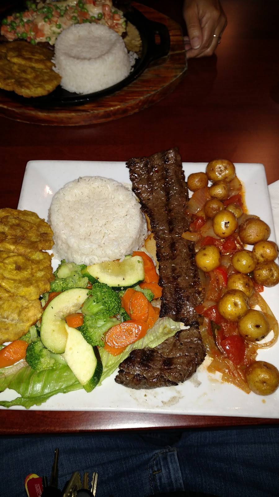 Makondo Restaurant | restaurant | 139 N Main St, Port Chester, NY 10573, USA | 9143056147 OR +1 914-305-6147