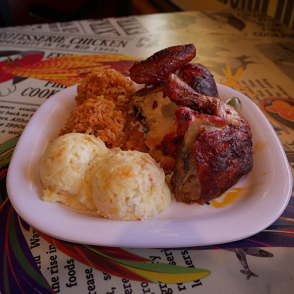 Birds Rotisserie | restaurant | W 2nd St, Rio Grande City, TX 78582, USA | 9563171159 OR +1 956-317-1159