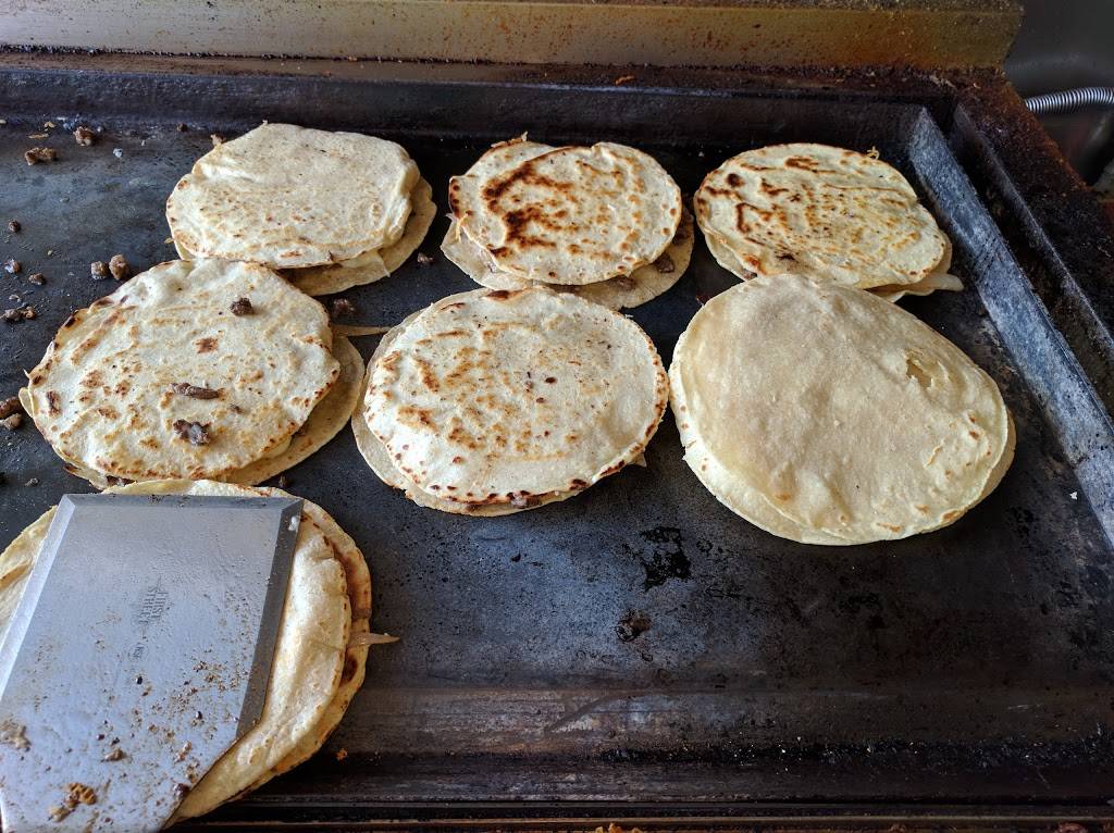 Las Juntas | restaurant | 2505 Middlefield Rd, Redwood City, CA 94063, USA | 6502577347 OR +1 650-257-7347