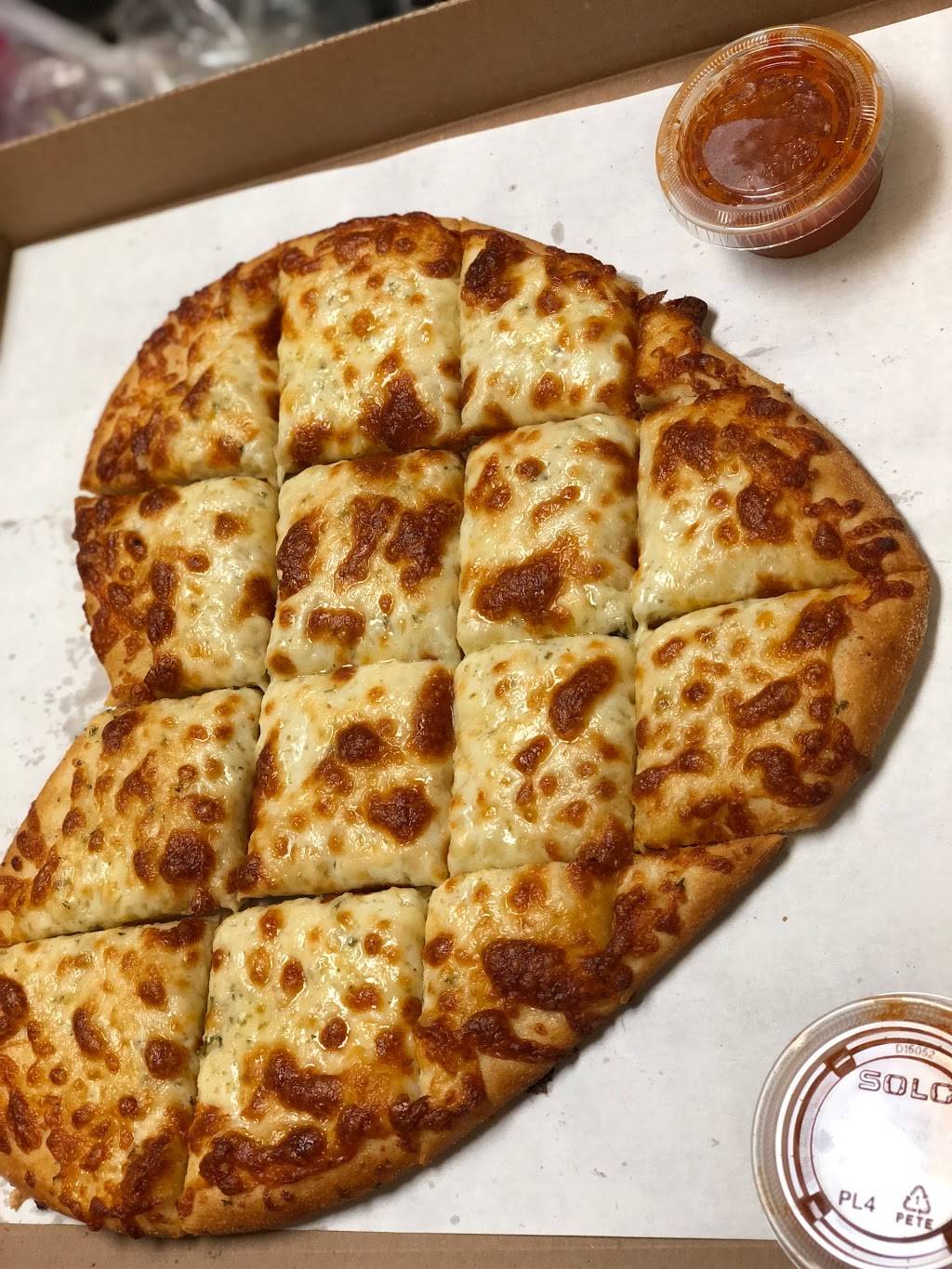 Falls Pizza | restaurant | 103 Main St, Chicopee, MA 01020, USA | 4135949133 OR +1 413-594-9133