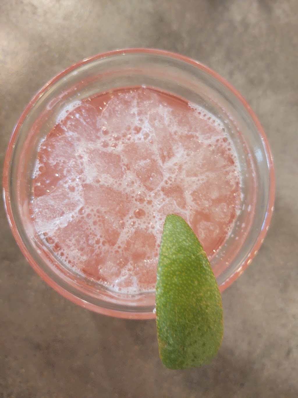 Slice n Roll Pizza Pub | restaurant | 141 E 4th St, Loveland, CO 80537, USA | 9707769141 OR +1 970-776-9141