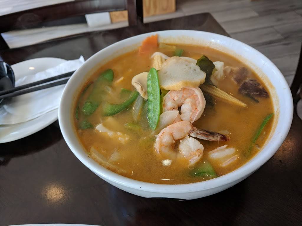 Sungai Malaysian Cuisine | restaurant | 6218 18th Ave, Brooklyn, NY 11204, USA | 3476738488 OR +1 347-673-8488