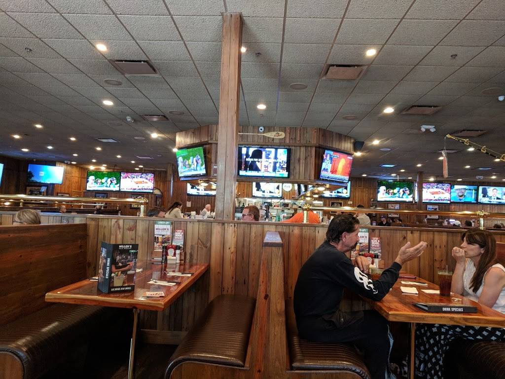 Millers Ale House - East Boca | restaurant | 1200 Yamato Rd, Boca Raton, FL 33431, USA | 5619889142 OR +1 561-988-9142