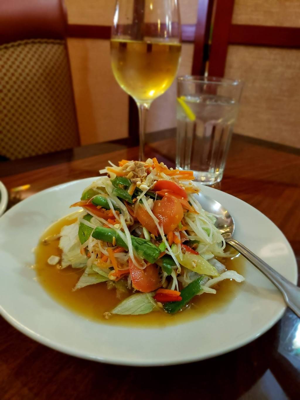 JP Thai Kitchen | restaurant | 6004 Freeport Blvd, Sacramento, CA 95822, USA | 9163918996 OR +1 916-391-8996