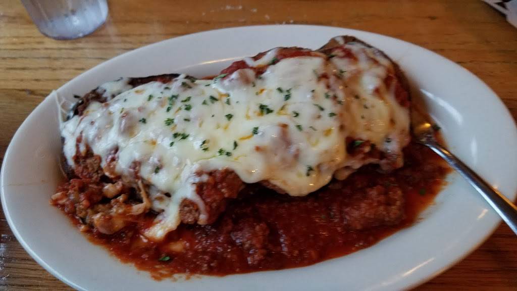 Nikolas Pizza | restaurant | 3302, 38 Memorial Blvd W, Newport, RI 02840, USA | 4018496611 OR +1 401-849-6611