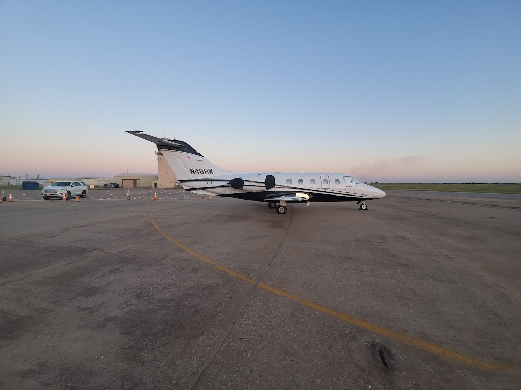 Barnstormers Restaurant | restaurant | 1026 S 66th St, Enid, OK 73701, USA | 5805414978 OR +1 580-541-4978