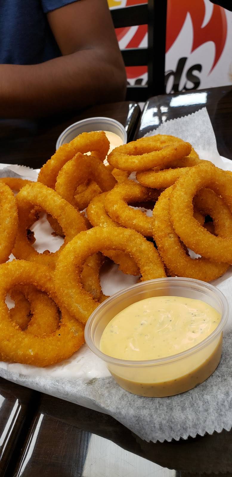 Legends Halal Shack | restaurant | 1736 N Rolling Rd, Windsor Mill, MD 21244, USA | 4435513554 OR +1 443-551-3554