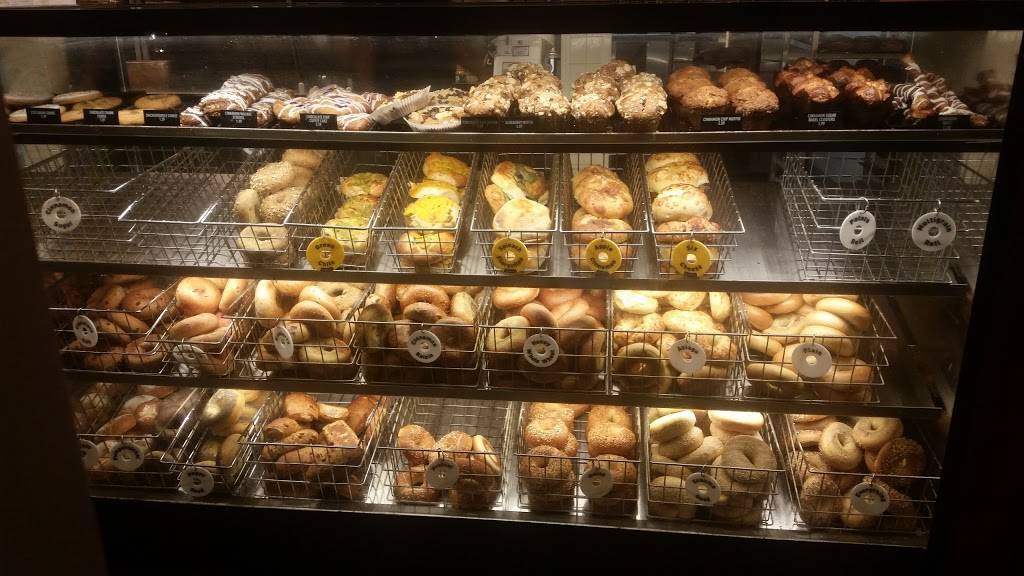 Einstein Bros. Bagels | cafe | 600 West Sam Houston Pkwy N Ste 700, Houston, TX 77024, USA | 7134638687 OR +1 713-463-8687