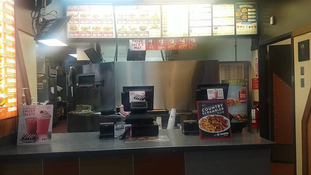 Jack in the Box | restaurant | 26906 92nd Ave NW, Stanwood, WA 98282, USA | 3606292384 OR +1 360-629-2384