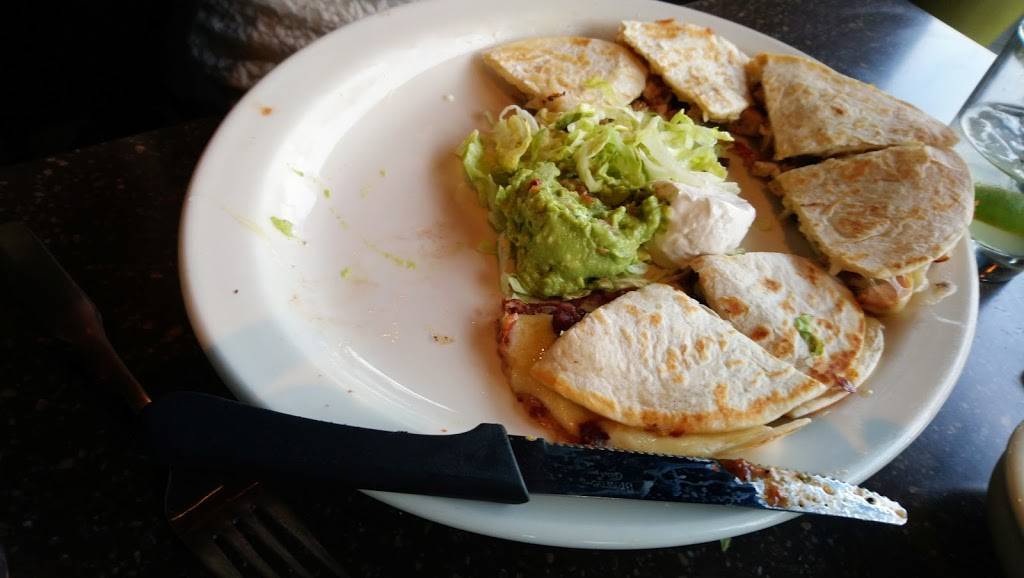 Uncle Julios Mexican From Scratch | restaurant | 9201 N Fwy Service Rd E, Fort Worth, TX 76177, USA | 6827030900 OR +1 682-703-0900