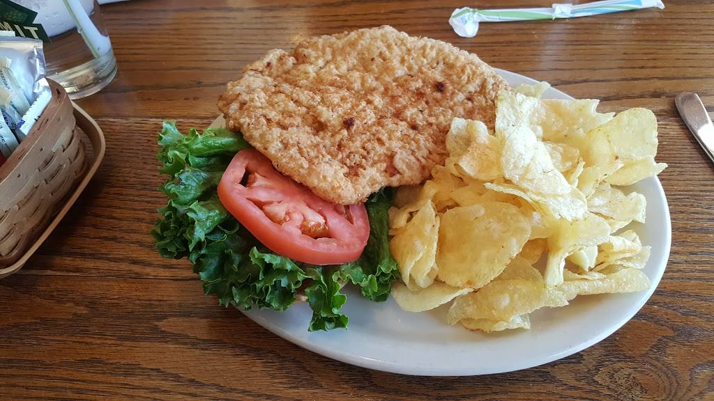 Out Of The Ordinary | restaurant | 61 S Van Buren St, Nashville, IN 47448, USA | 8127789730 OR +1 812-778-9730