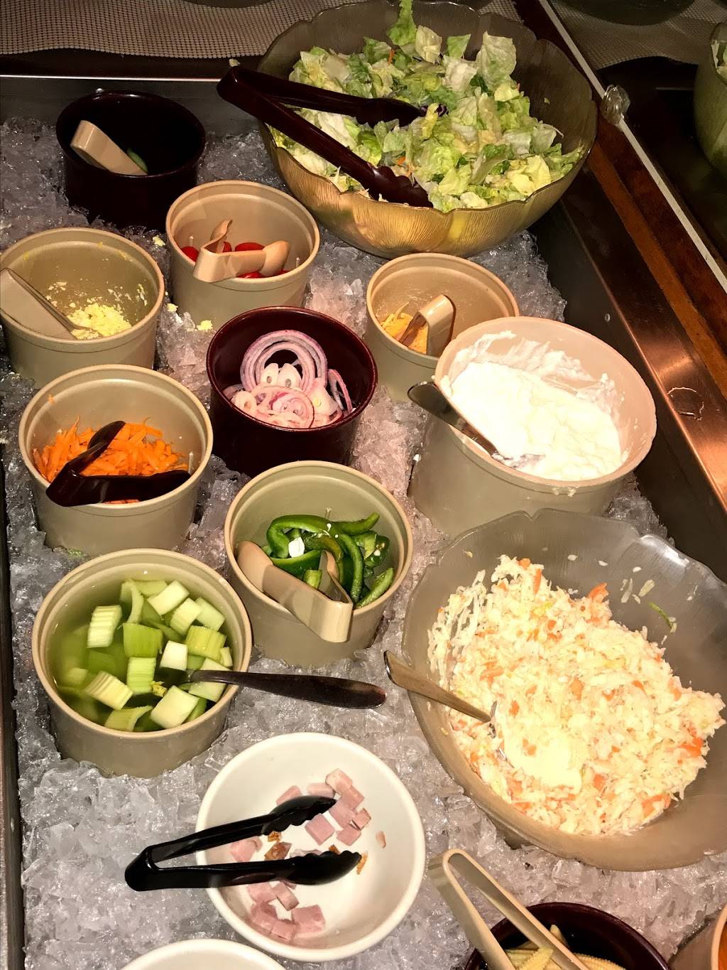 Fathers | restaurant | 7079 US-5, Bellows Falls, VT 05101, USA | 8024633909 OR +1 802-463-3909