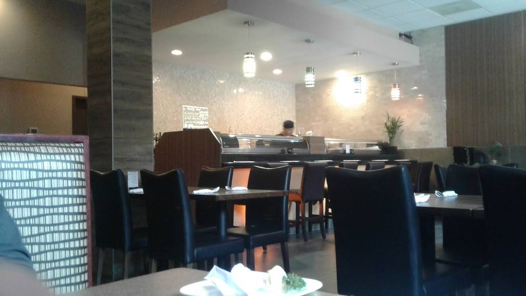 Benjins Asian Bistro | restaurant | 9110 Devlin Rd #130, Bristow, VA 20136, USA | 7037431107 OR +1 703-743-1107