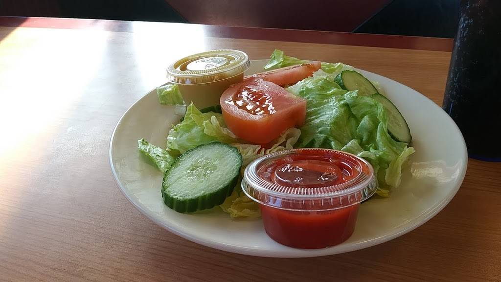 Lucas Coney Island | restaurant | 26631 Van Dyke Ave, Center Line, MI 48015, USA | 5864274000 OR +1 586-427-4000