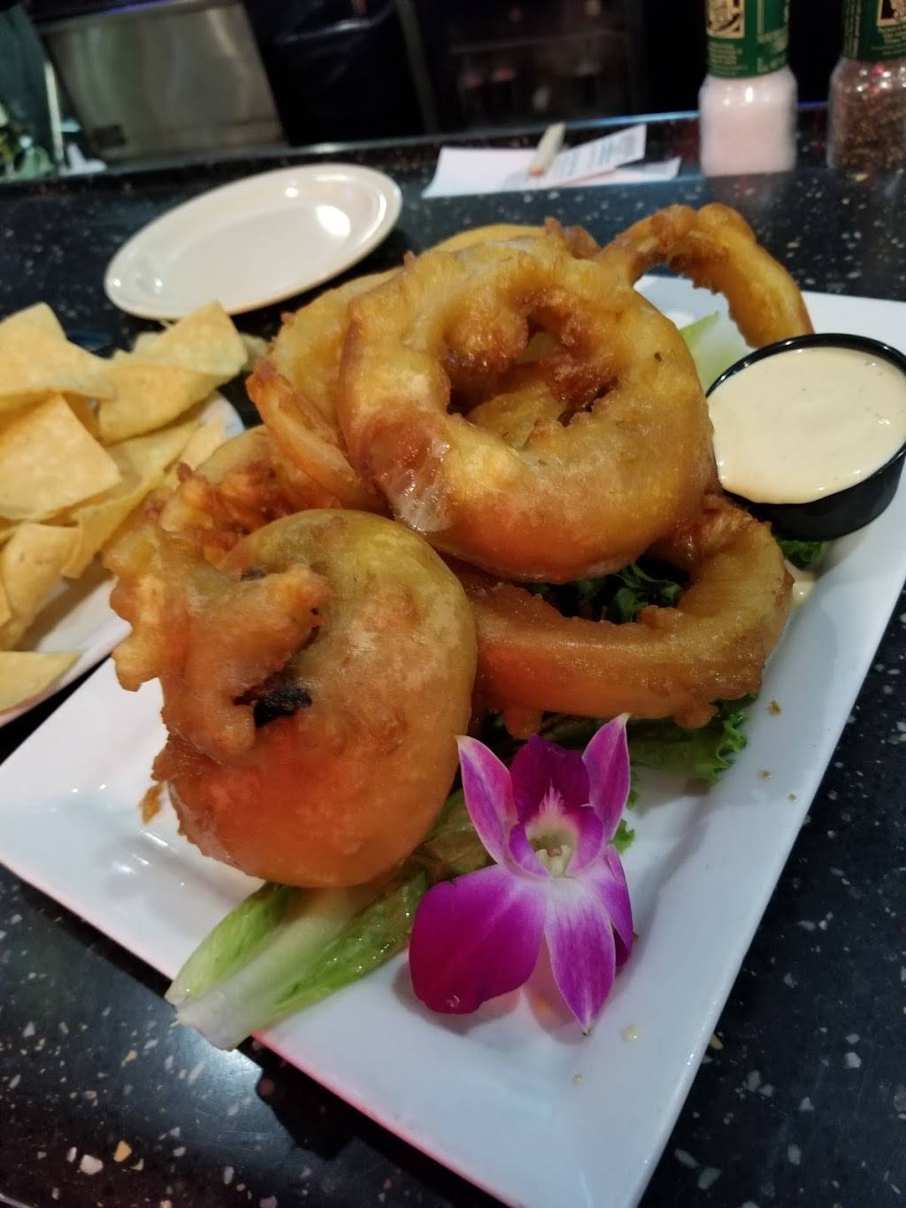 Peteys Upper Deck Bar | restaurant | 416 Crescent St, Fort Myers Beach, FL 33931, USA | 2394633838 OR +1 239-463-3838