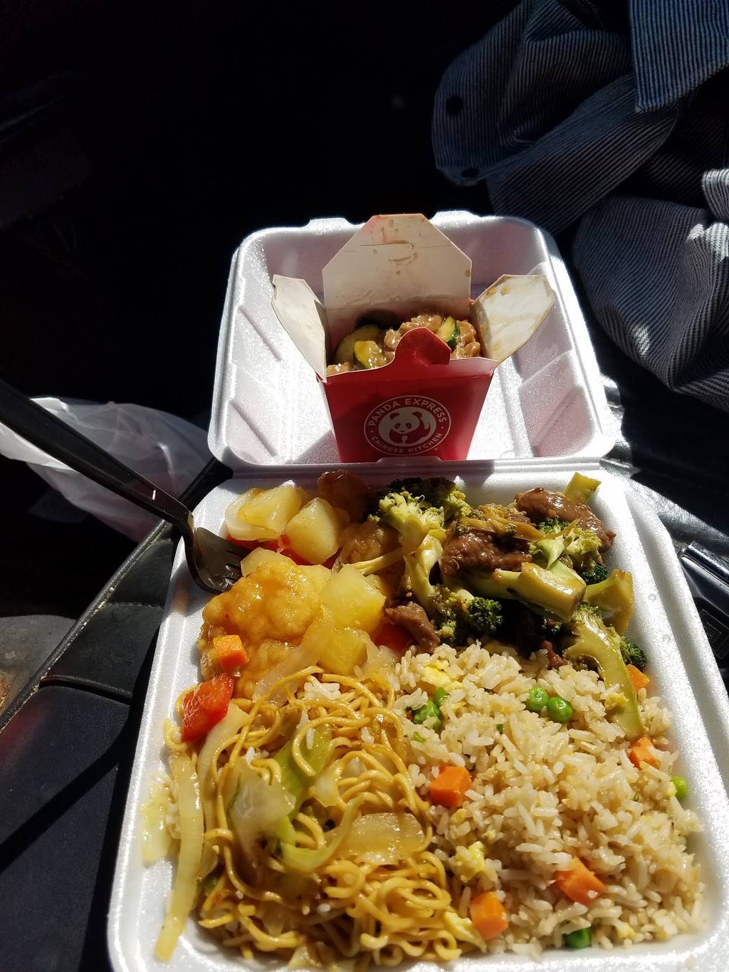 Panda Express | restaurant | 6101 6th Ave, Tacoma, WA 98406, USA | 2535652661 OR +1 253-565-2661