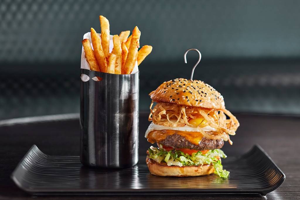 Sir Malcolm | restaurant | 1870 Victory Cir, Daytona Beach, FL 32114, USA | 3863239777 OR +1 386-323-9777