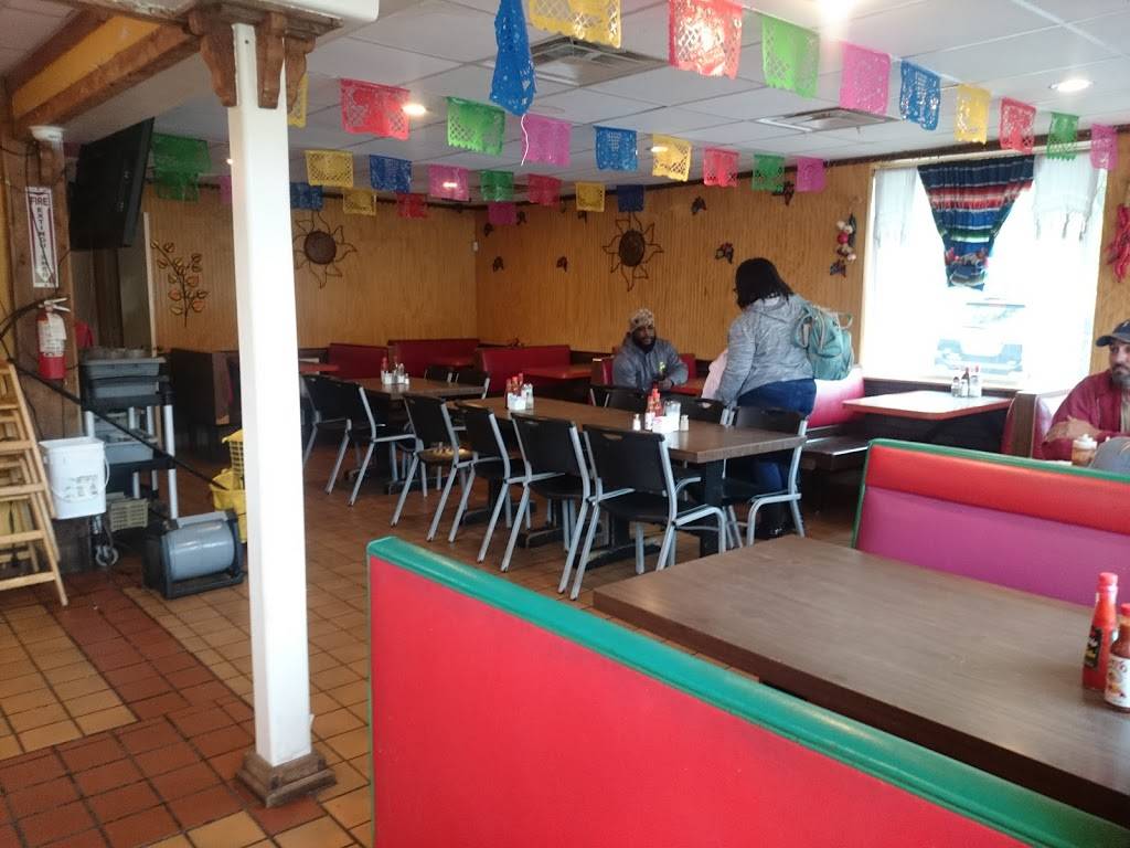 Restaurant y Taquería Jaliscos | restaurant | 506 W Corsicana St, Athens, TX 75751, USA | 9036776169 OR +1 903-677-6169