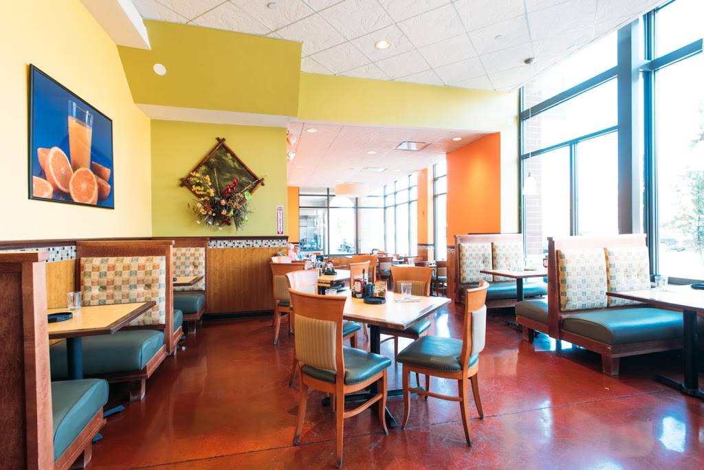 Eggsperience Breakfast & Lunch - Park Ridge | bakery | 90 N Northwest Hwy, Park Ridge, IL 60068, USA | 8479393976 OR +1 847-939-3976