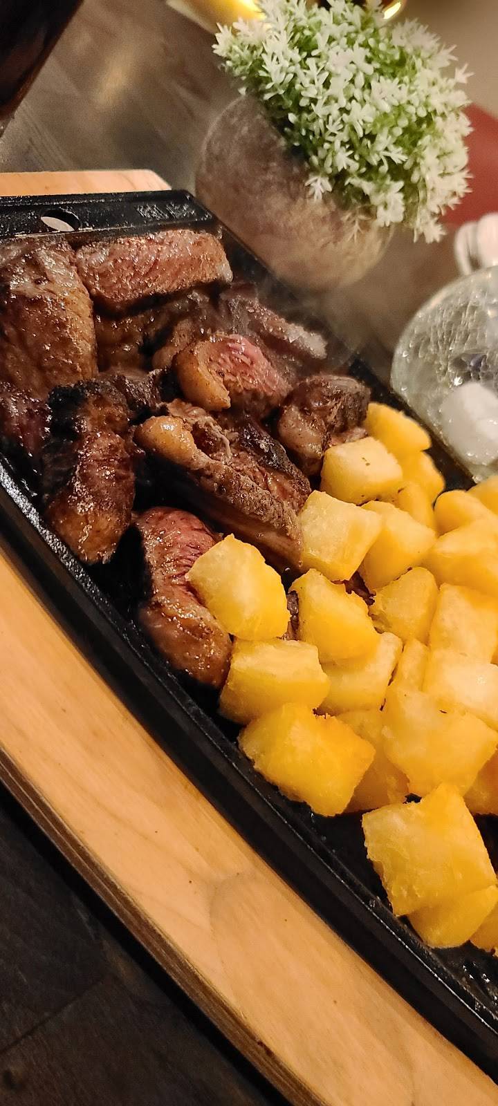 Pie Fection | restaurant | 720 Centerview Blvd, Kissimmee, FL 34741, USA | 4076030123 OR +1 407-603-0123