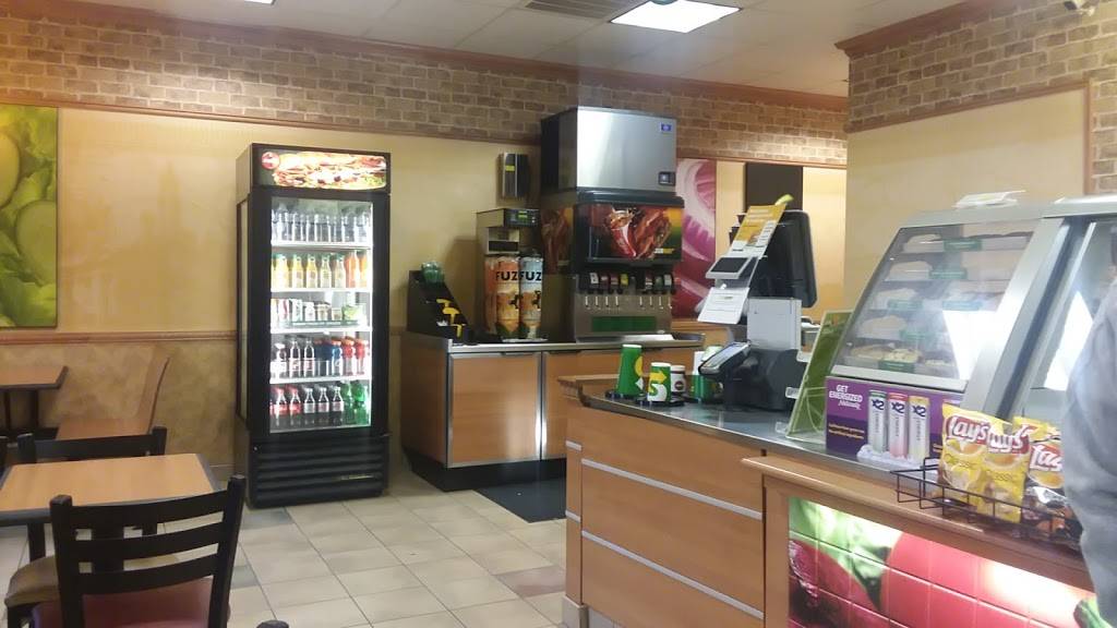 Subway | restaurant | 603 W Fleeman St, Manila, AR 72442, USA | 8705618044 OR +1 870-561-8044