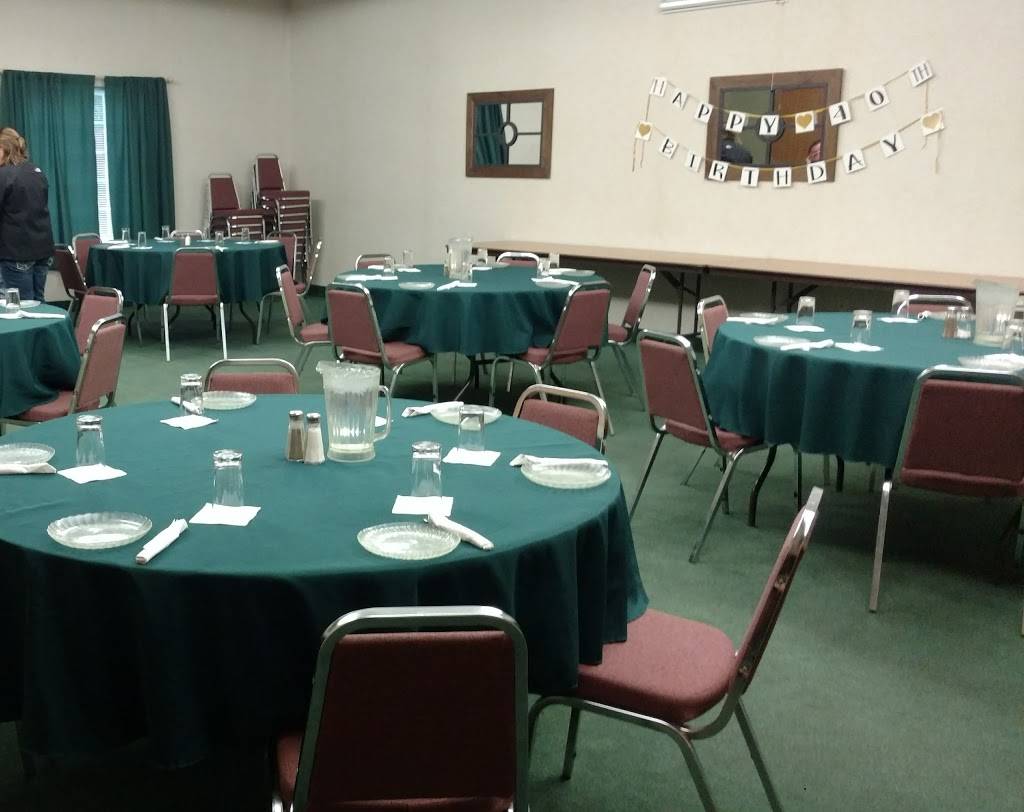 The Gathering Place | restaurant | 898 N Van Dyke Rd, Bad Axe, MI 48413, USA | 9892698888 OR +1 989-269-8888