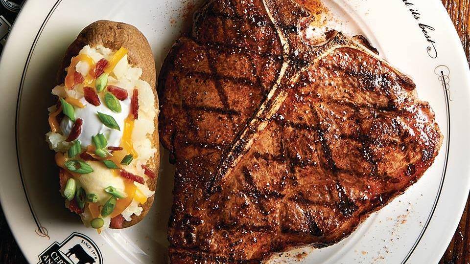 Claim Jumper Restaurants | restaurant | 18725 33rd Ave W, Lynnwood, WA 98037, USA | 4257785700 OR +1 425-778-5700