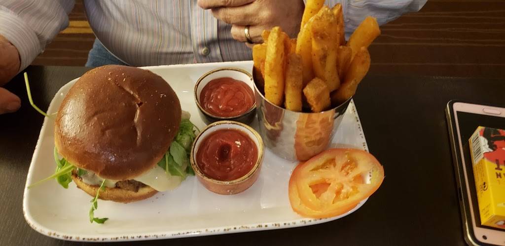 The Bistro – Eat. Drink. Connect.® | restaurant | 17225 El Rancho Way, Salinas, CA 93907, USA | 8317750491 OR +1 831-775-0491