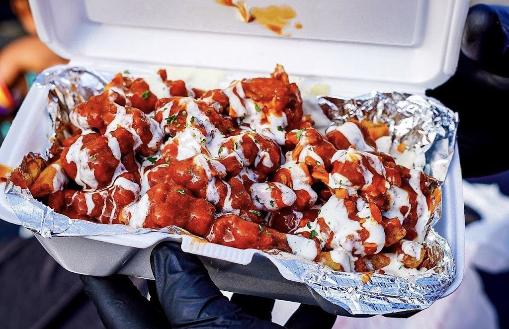 Wingman Redlands | restaurant | 1560 Barton Rd, Redlands, CA 92373, USA | 9094540287 OR +1 909-454-0287