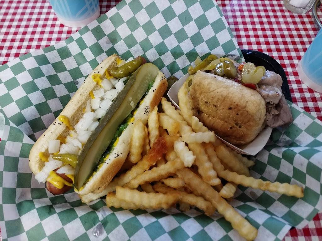 Roys Chicago Doggery & Italian Beef | meal takeaway | 84 Corona Rd, Petaluma, CA 94954, USA | 7077741574 OR +1 707-774-1574