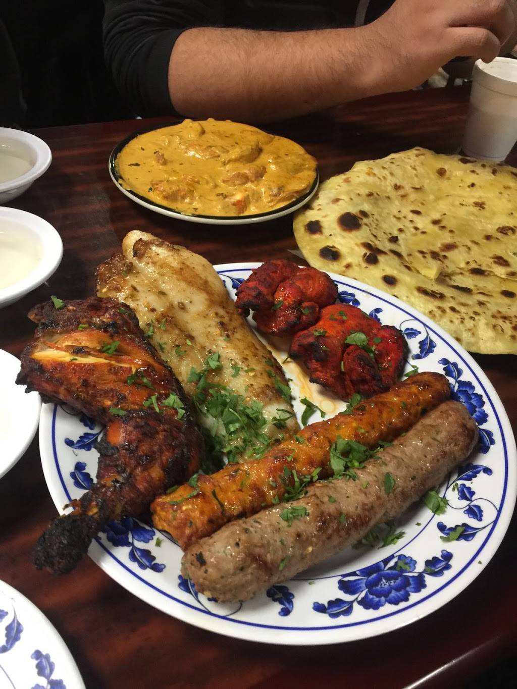 Amazing Kababs & Grill | restaurant | 1316 N Clybourn Ave, Chicago, IL 60610, USA | 3122660786 OR +1 312-266-0786