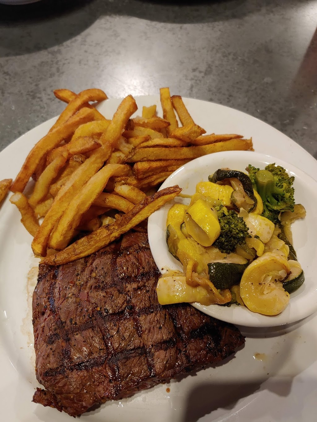 Dodge City Steakhouse | restaurant | 1505 E Dixie Dr, Asheboro, NC 27203, USA | 3367368433 OR +1 336-736-8433