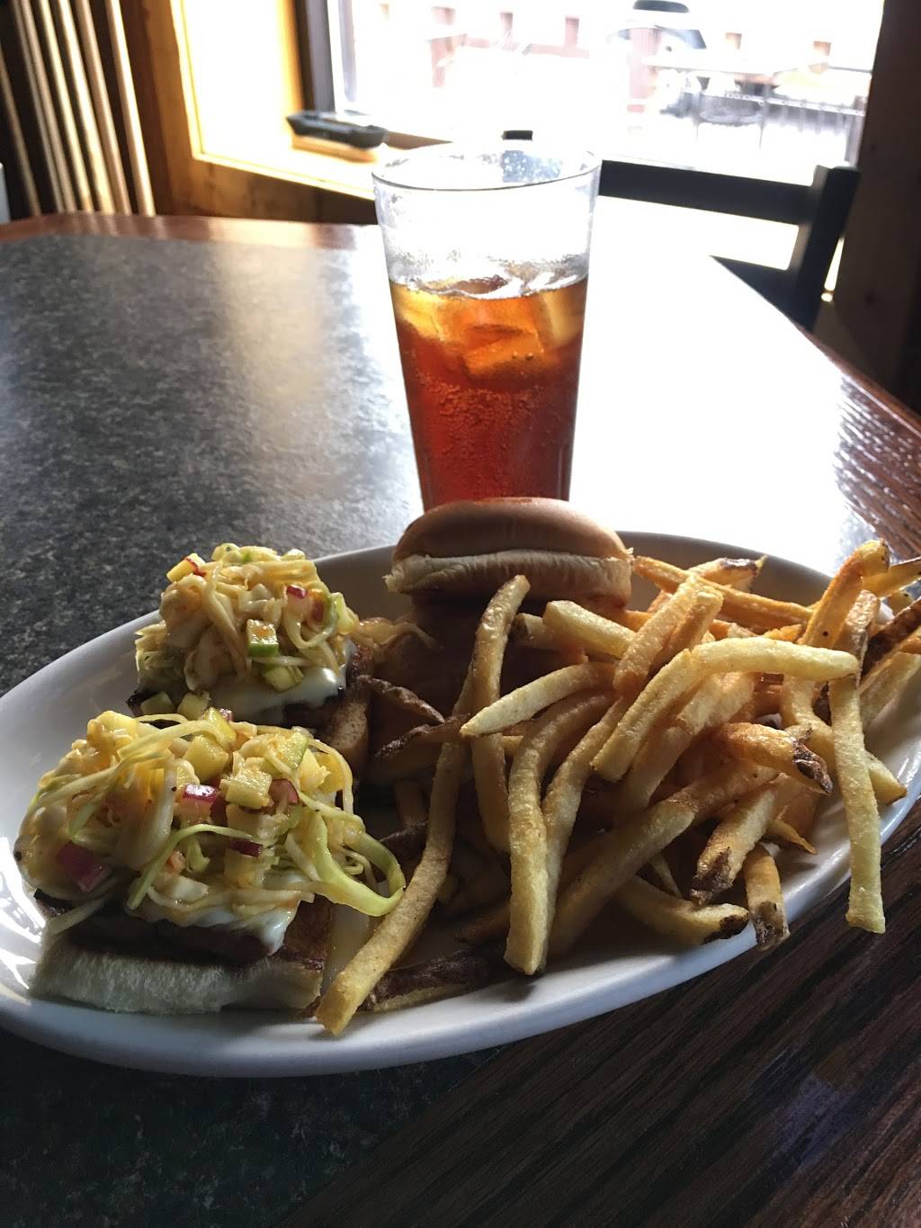 Palmer House Bar & Grill | restaurant | 31150 Palmer Rd, Westland, MI 48186, USA | 7347295555 OR +1 734-729-5555