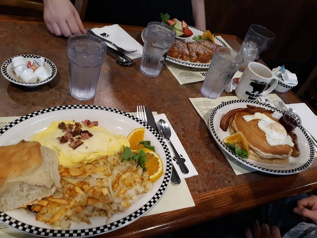 Portland Black Bear Diner | restaurant | 3737 SE 82nd Ave, Portland, OR 97266, USA | 5032068566 OR +1 503-206-8566