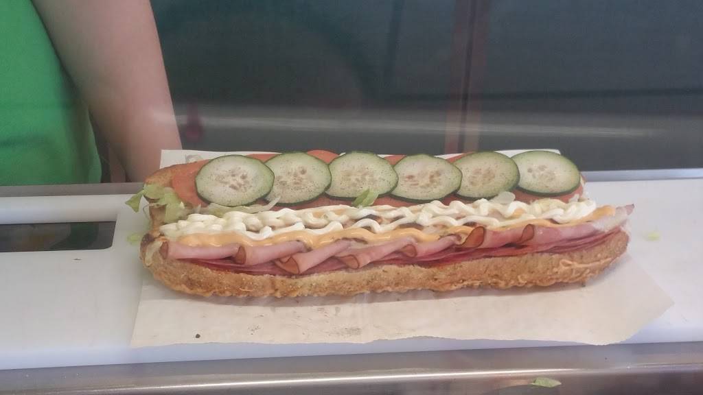 Subway Restaurants | restaurant | 5385 Franklin Blvd, Sacramento, CA 95820, USA | 9167063666 OR +1 916-706-3666