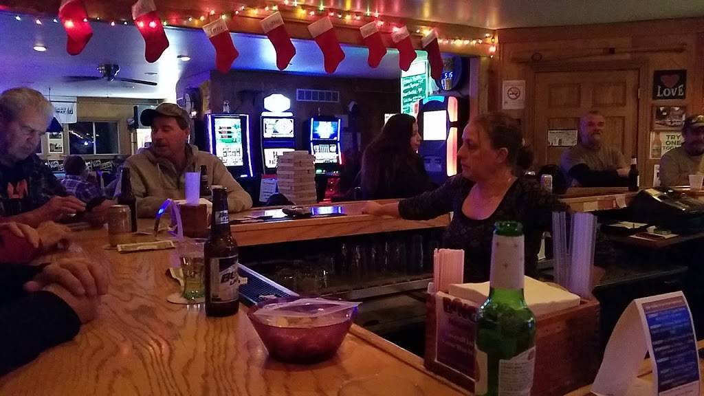 The Office Bar & Grill | restaurant | 5986 E, IL-17, Kankakee, IL 60901, USA | 8159379757 OR +1 815-937-9757