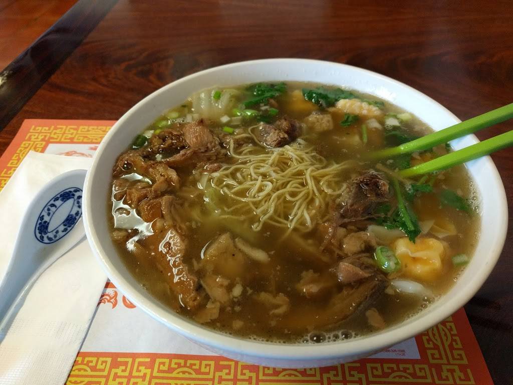 Pho 38 | restaurant | 2915 W 38th Ave, Denver, CO 80211, USA | 3034581303 OR +1 303-458-1303