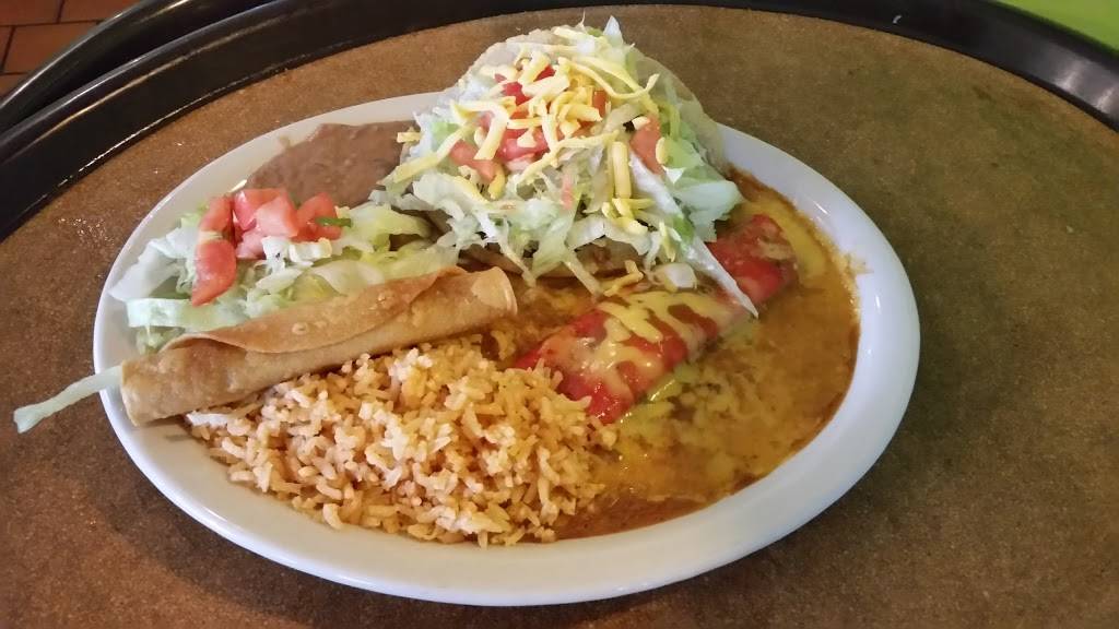 La Gardenia | restaurant | 5600 Walzem Rd, San Antonio, TX 78218, USA | 2104675025 OR +1 210-467-5025