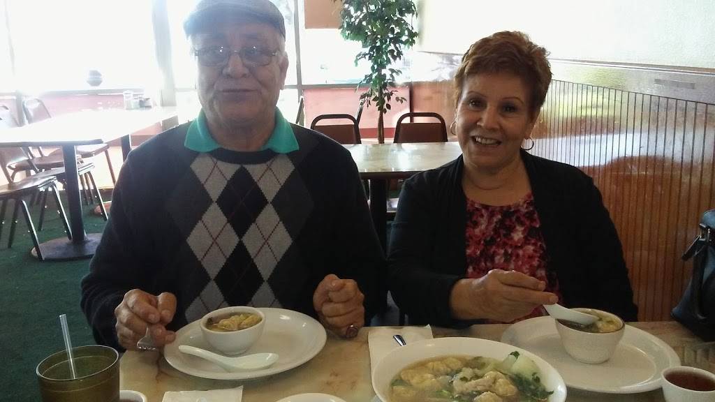 Papa Murphys Take N Bake Pizza | meal takeaway | 678 N Wilson Way #38, Stockton, CA 95205, USA | 2099437272 OR +1 209-943-7272