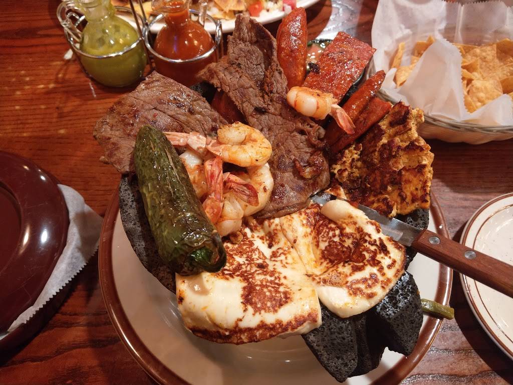 La Tapatia Taqueria | restaurant | 388 Boston Post Rd E, Marlborough, MA 01752, USA | 5086247005 OR +1 508-624-7005