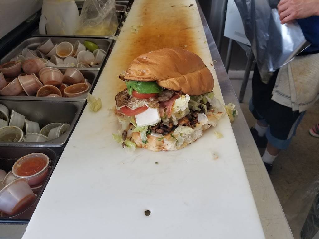 La Dos Tres | restaurant | 12518 Blue Ridge Ext, Grandview, MO 64030, USA | 8167678494 OR +1 816-767-8494