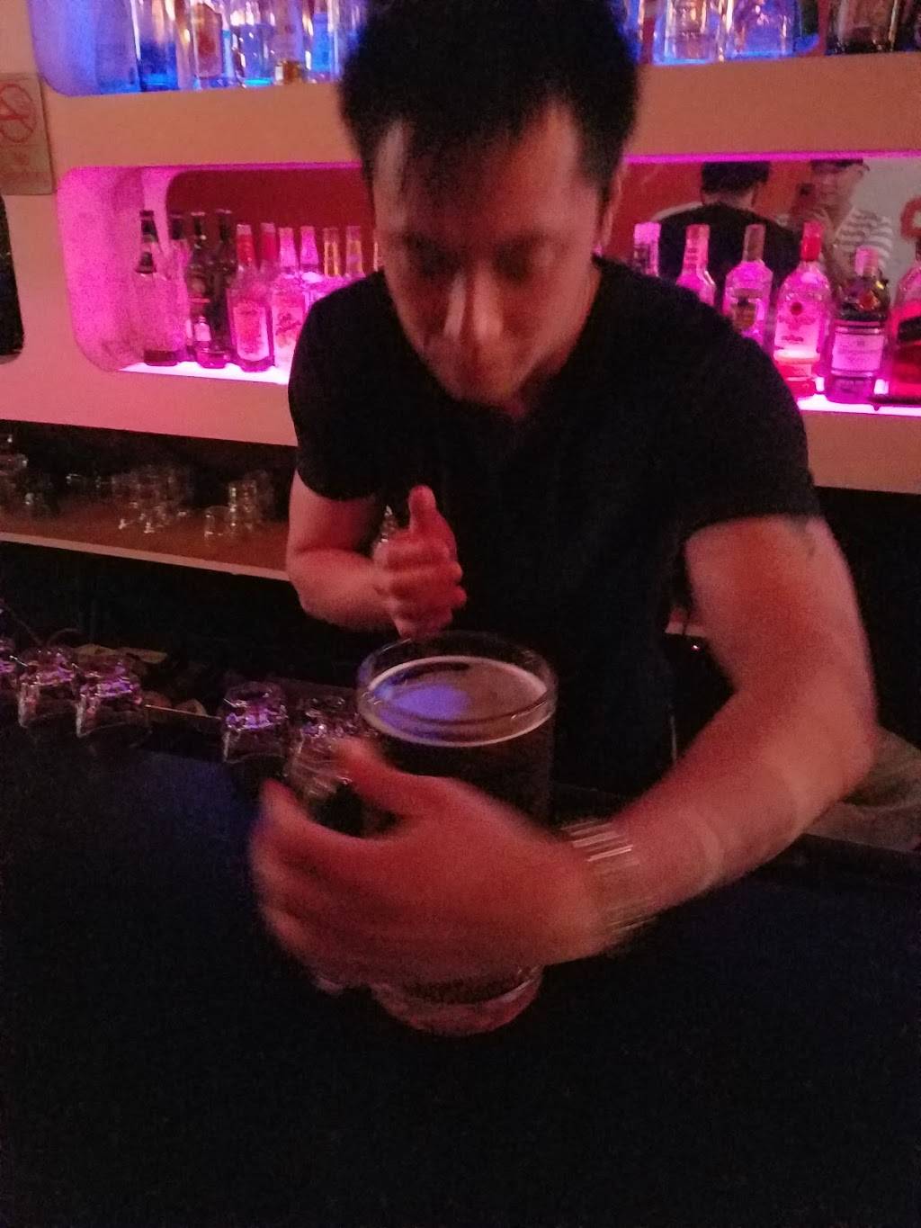 Black Out Lounge | restaurant | 133-16 39th Ave, Flushing, NY 11354, USA | 6462339176 OR +1 646-233-9176