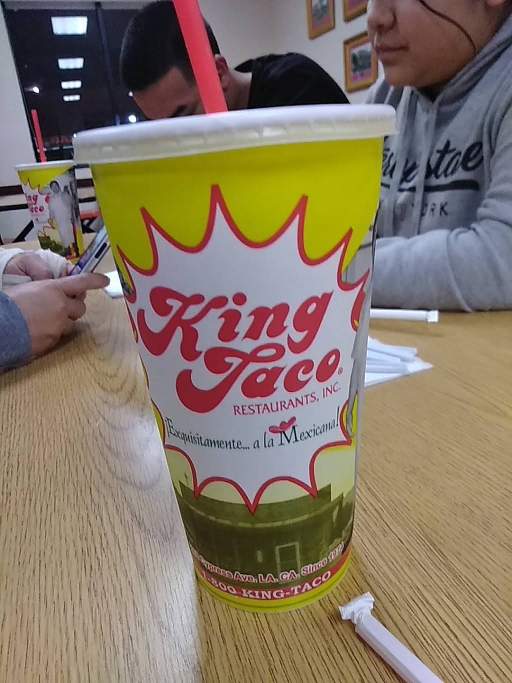 King Taco # 24 | restaurant | 12102 Long Beach Blvd, Lynwood, CA 90262, USA | 3108849984 OR +1 310-884-9984