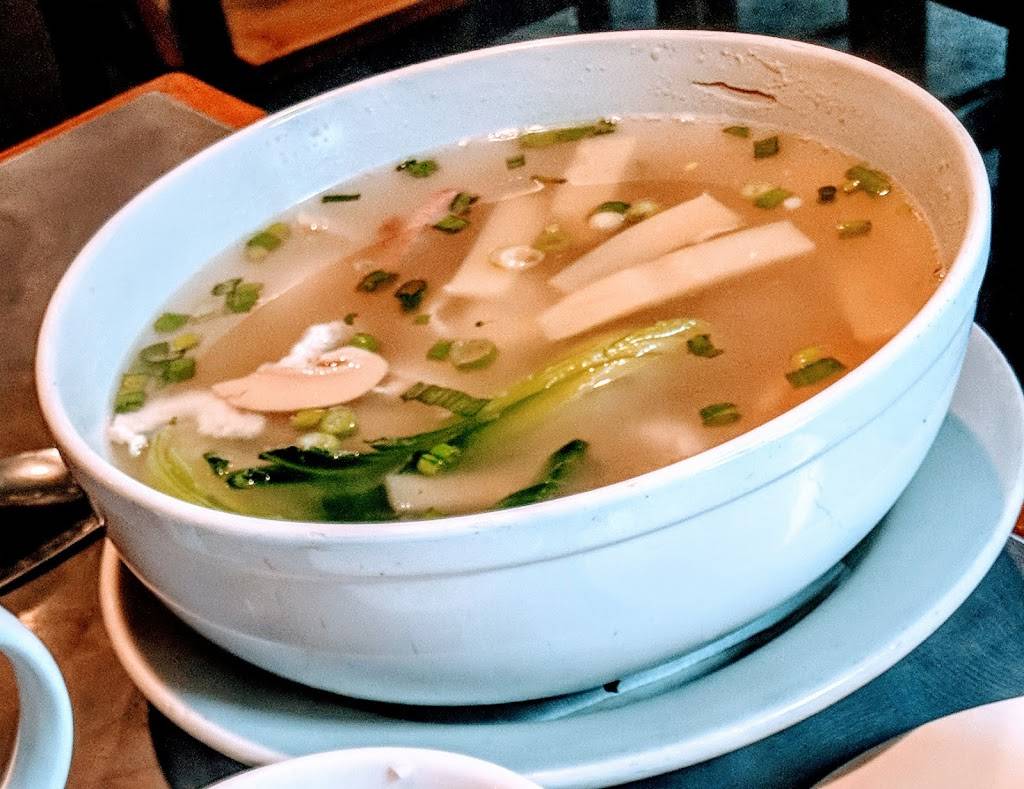 Golden Wok | restaurant | 8822 Wurzbach Rd, San Antonio, TX 78240, USA | 2106158282 OR +1 210-615-8282